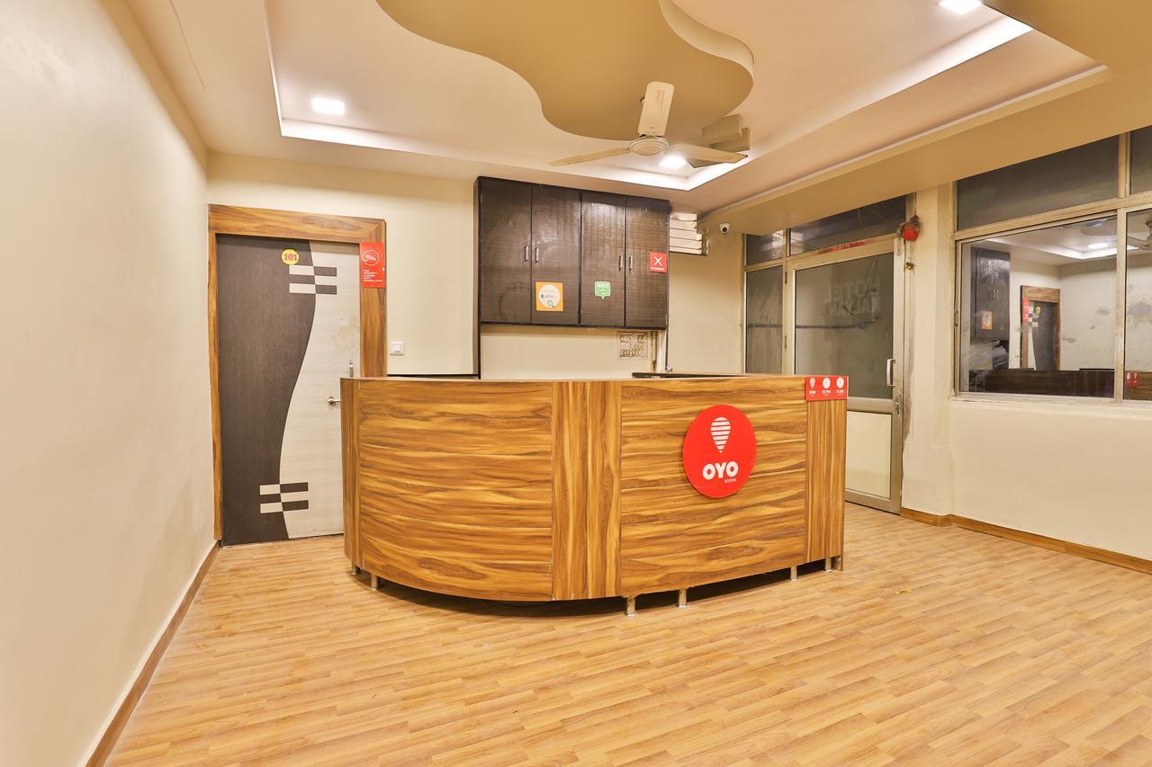 Oyo 11427 Hotel Kalyan Ahmedabad Exterior foto